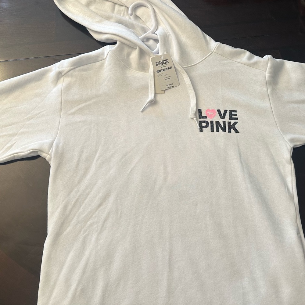 Victoria’s Secret Pink Sweatshirt | White | NWT. XS.